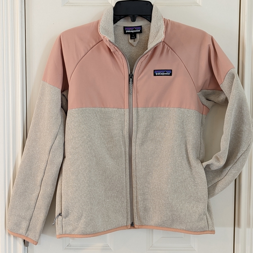 *SOLD on merc@ri* Patagonia Lightweight Better Sweater Shelled  Jacket